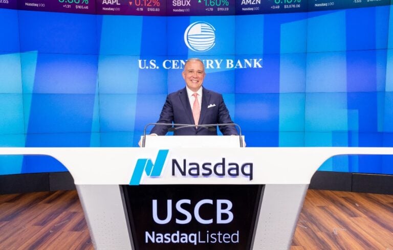 U.S. Century Bank CEO Lou de la Aguilera
